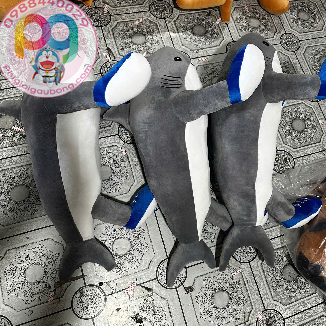 Gấu bông cá mập