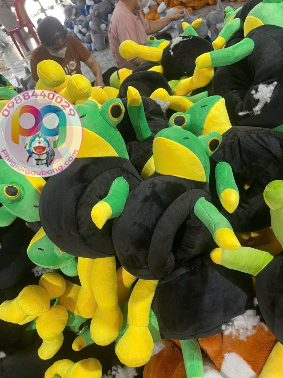 Gấu bông ếch xanh